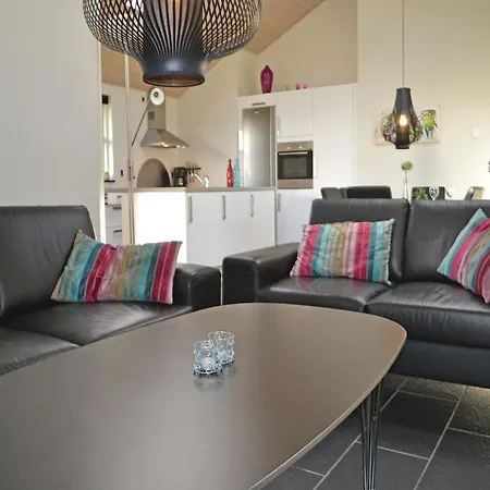 Ferienhaus Holiday Tarm 46 *